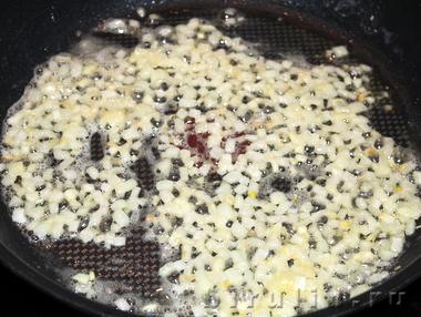 Запеченные мидии под сливочным соусом и голубым сыром. Фото 4